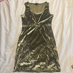 Elegant Green Gold Velvet Dress Size M never worn